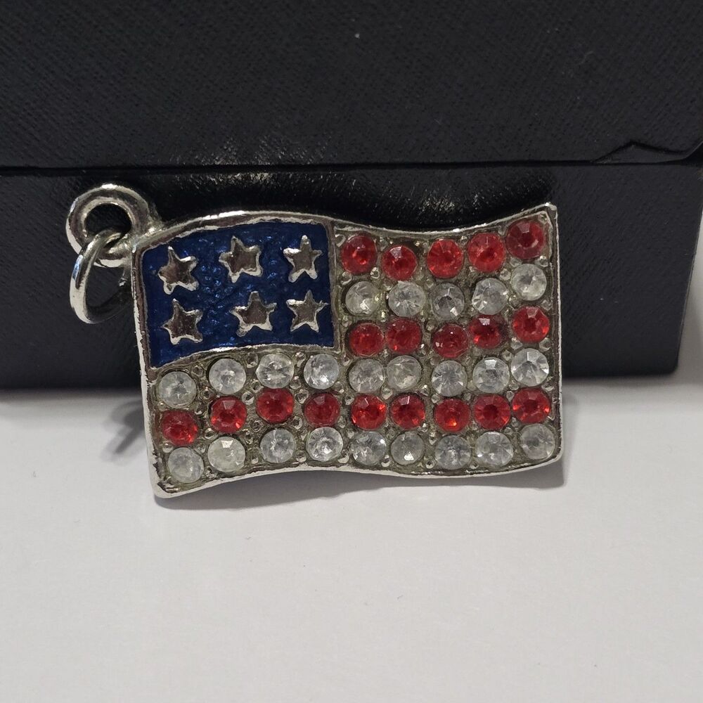 USA American Flag Rhinestone Charm Pendant Patriotic Silver Tone Jewelry
